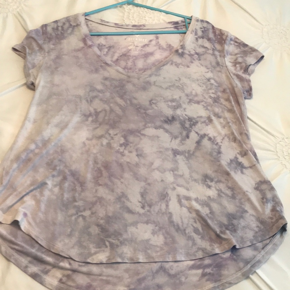 Tye dye V-neck
